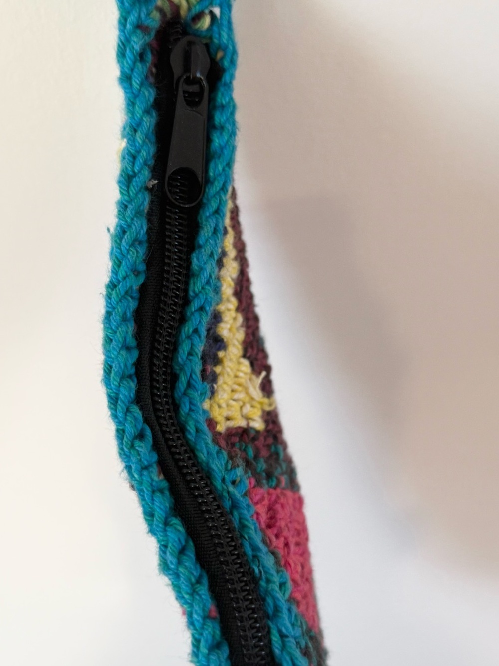 Vintage Authentic Columbian Mochila Crochet Shoulder Bag Boho Geometric Tapestry - Picture 7 of 7